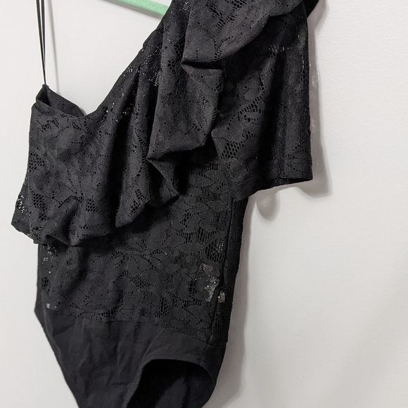 Zara Black Frilled Lace One Shoulder Bodysuit - Picture 4 of 10